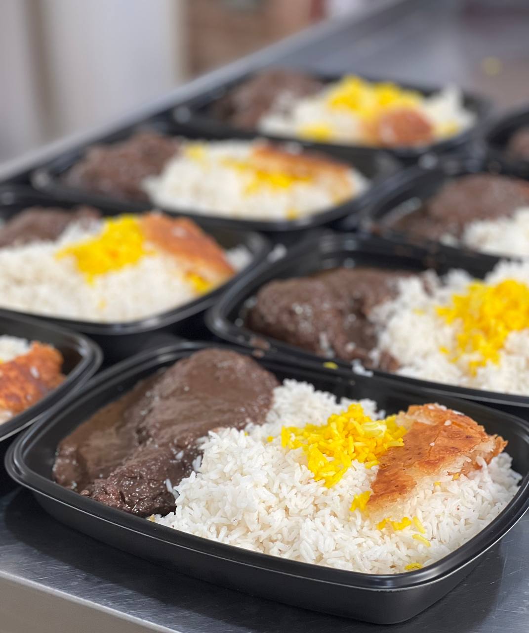 چلو فسنجون‌ (مرغ)